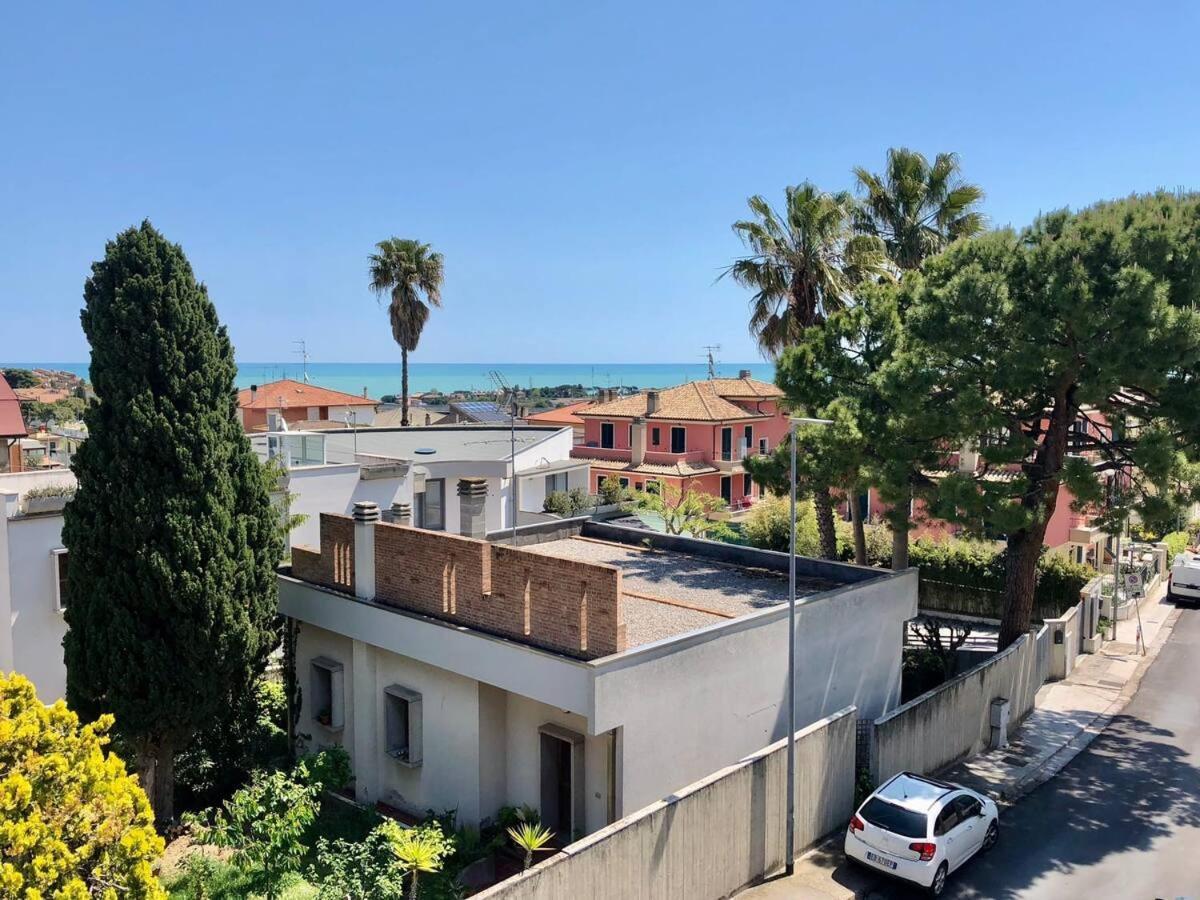 Casa Lilly Lejlighed Porto SantʼElpidio Eksteriør billede