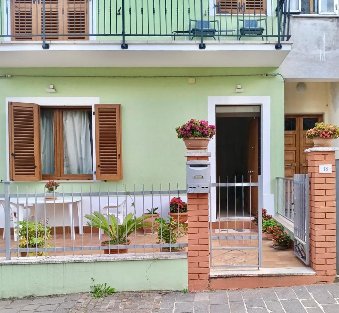 Casa Lilly Lejlighed Porto SantʼElpidio Eksteriør billede